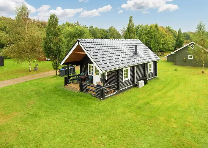 Holiday home 4 Person In Hovborg-by Traum